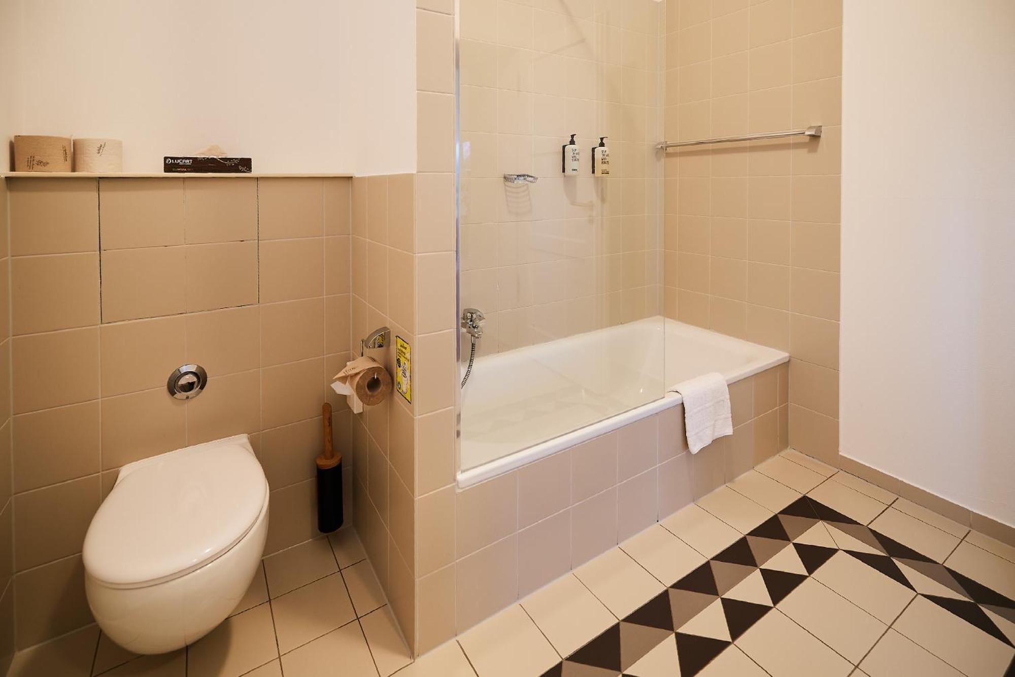 Ahead Burghotel Lenzen Luaran gambar